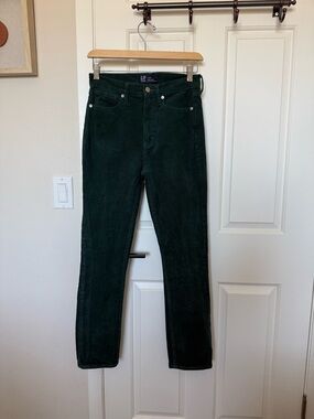 Gap women’s Vintage Slim High Rise Dark Green Corduroy Jeans size 2/26 Regular